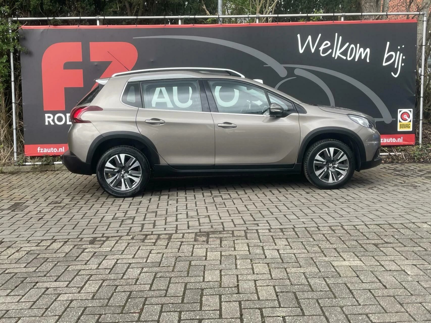 Hoofdafbeelding Peugeot 2008