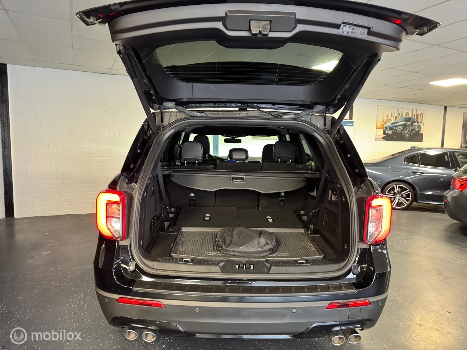 Hoofdafbeelding Ford Explorer