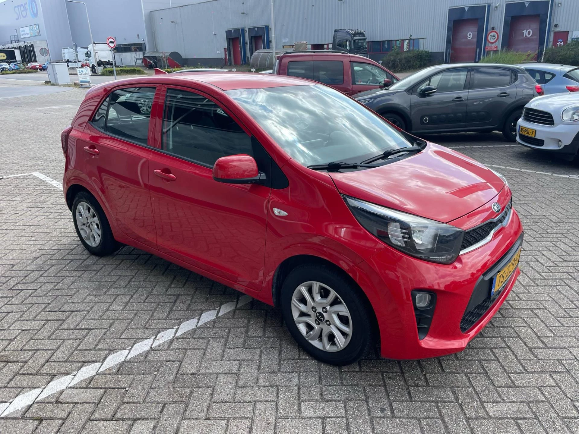 Hoofdafbeelding Kia Picanto