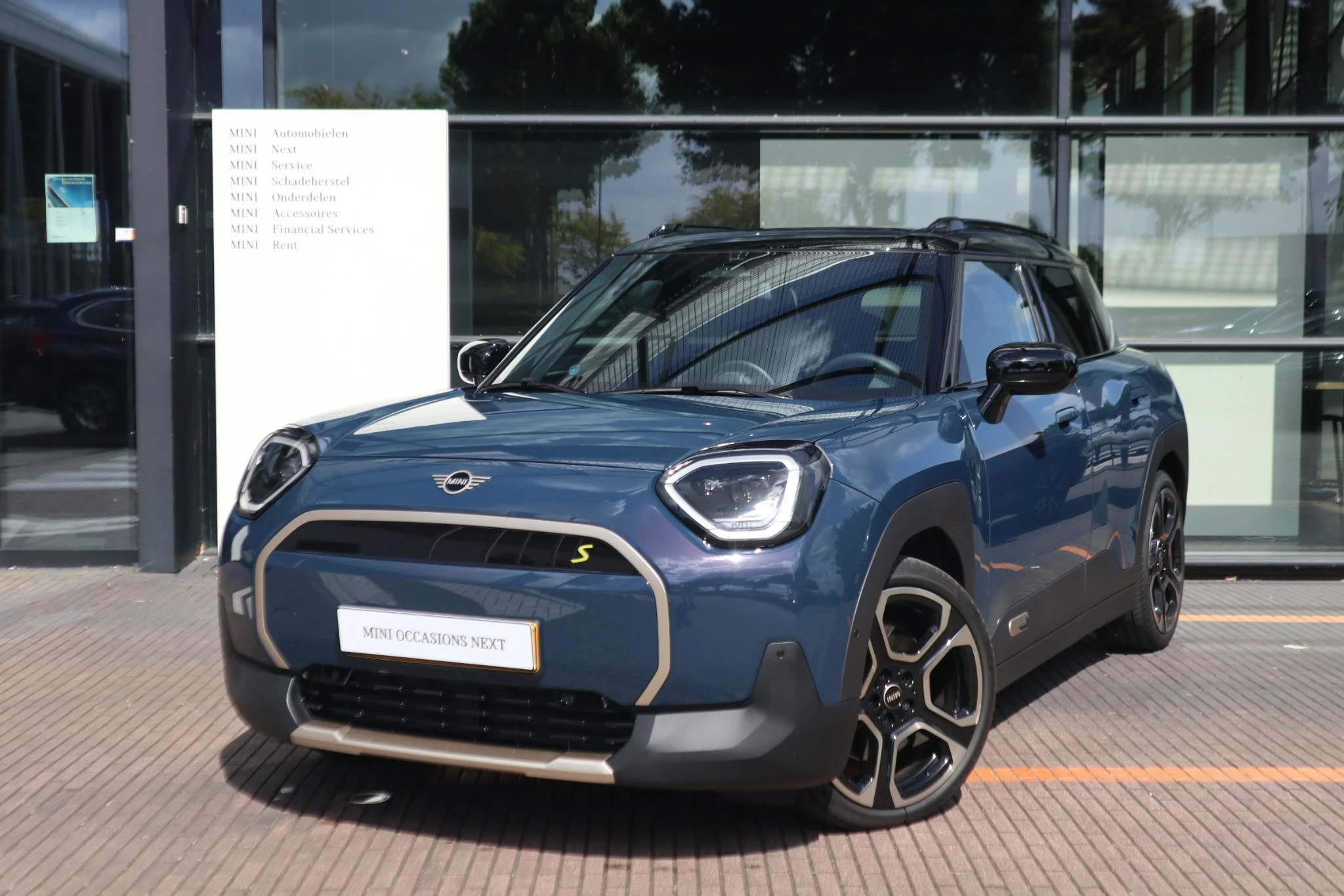 Hoofdafbeelding MINI Aceman
