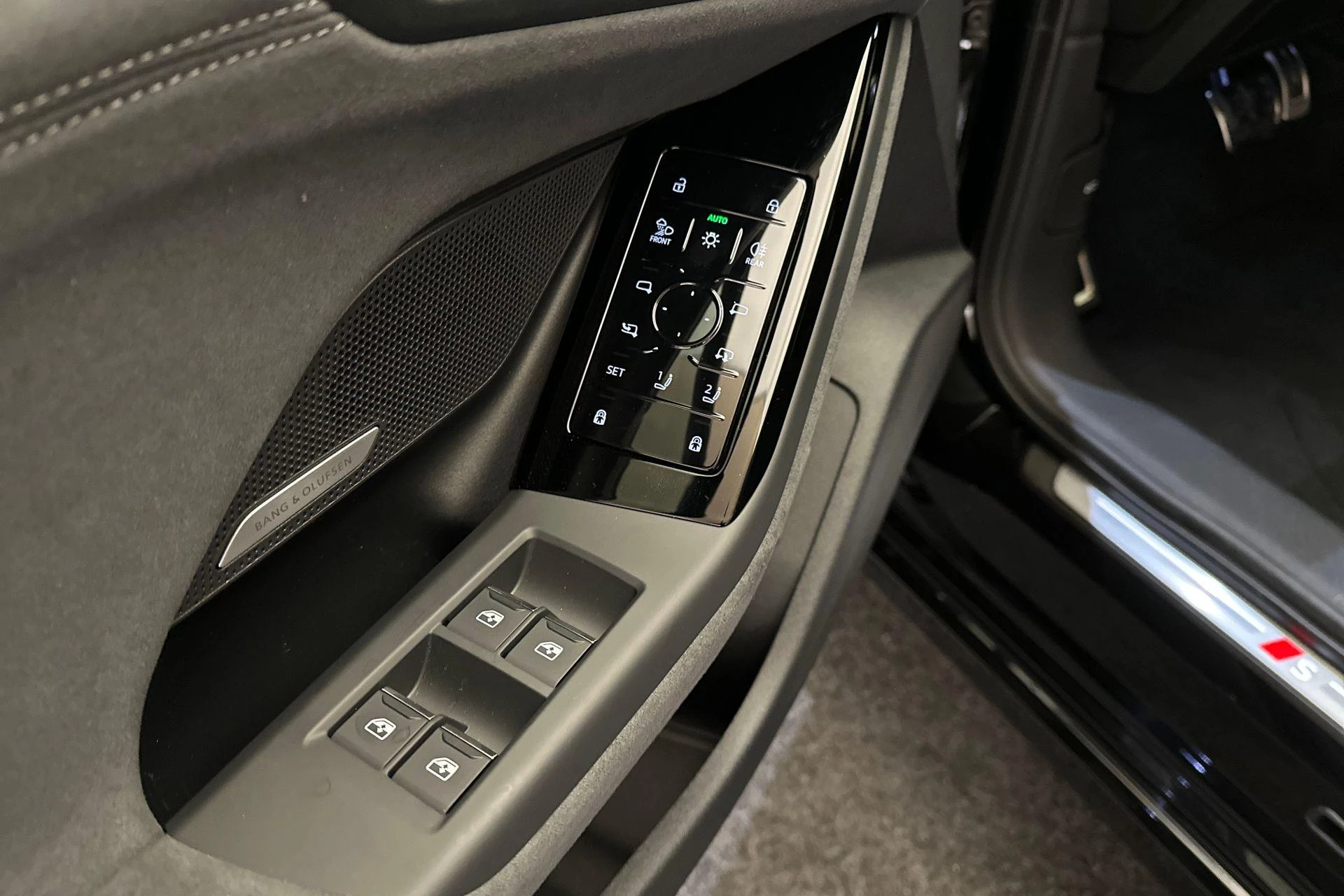 Hoofdafbeelding Audi A6 e-tron