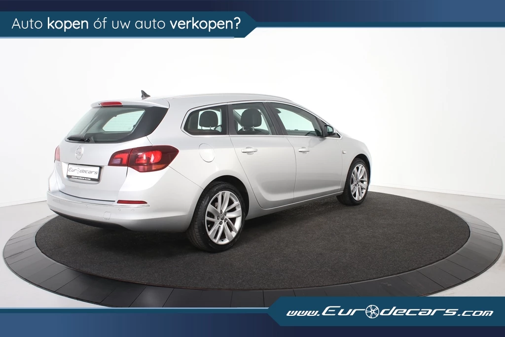 Hoofdafbeelding Opel Astra