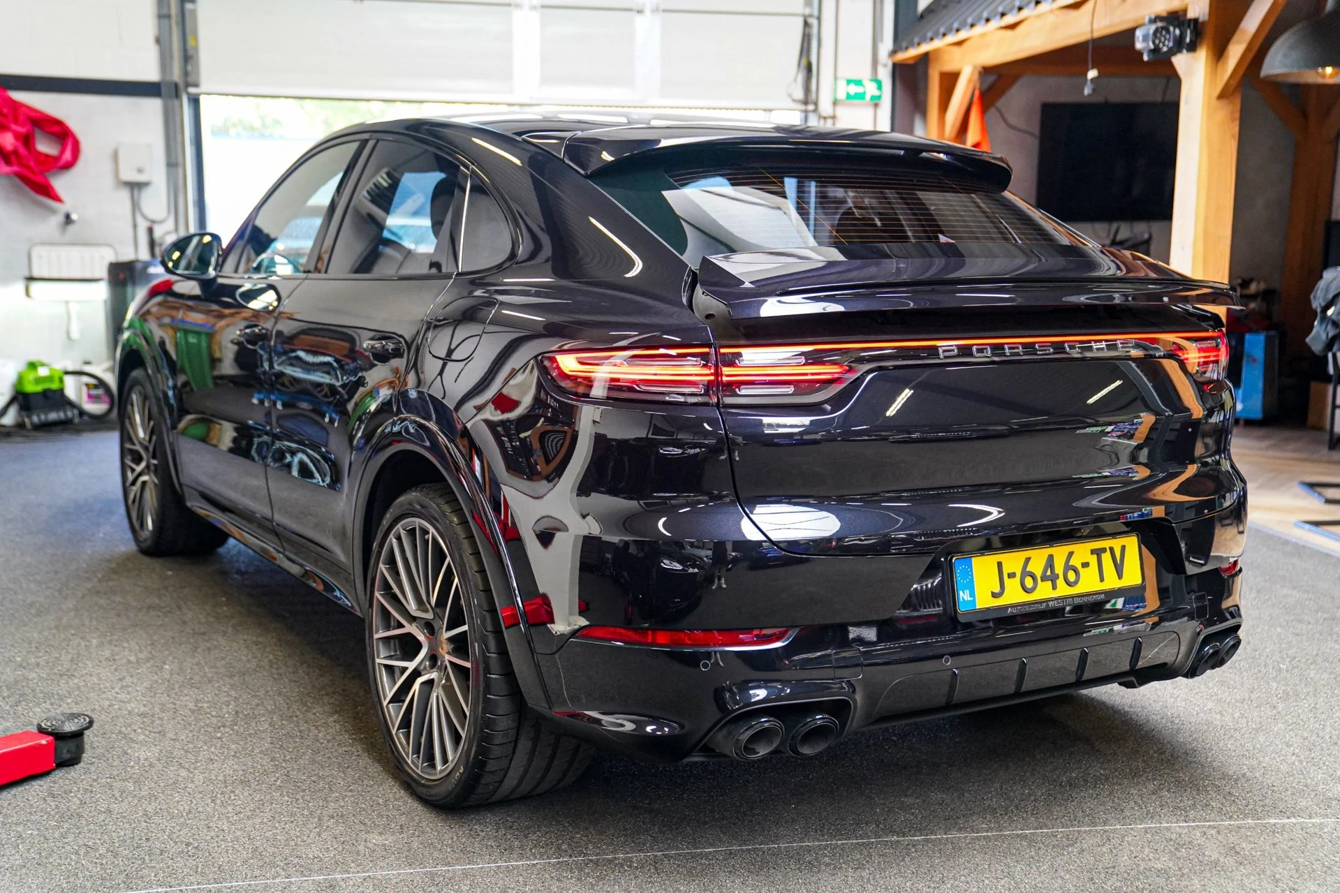 Hoofdafbeelding Porsche Cayenne