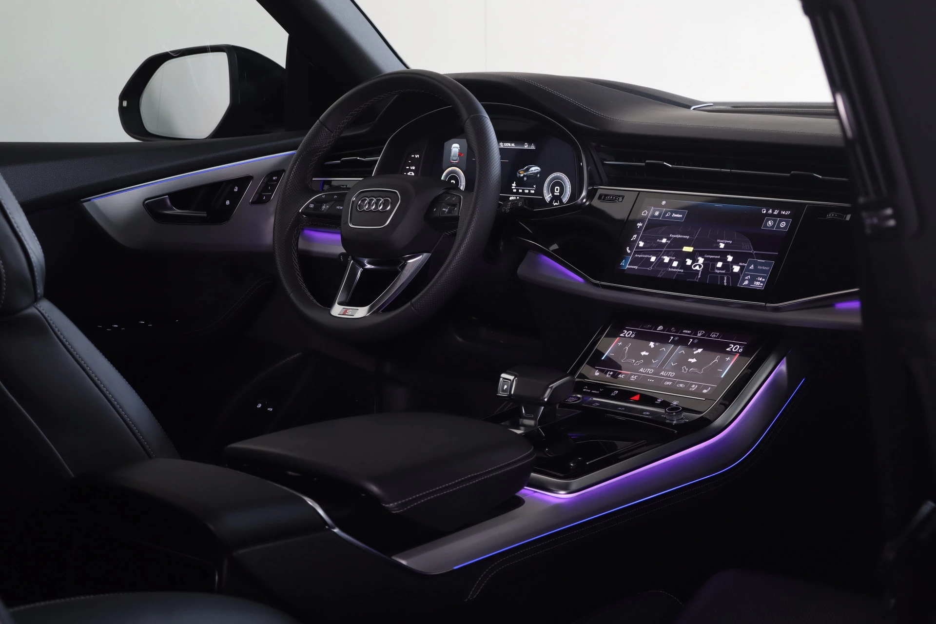 Hoofdafbeelding Audi Q8