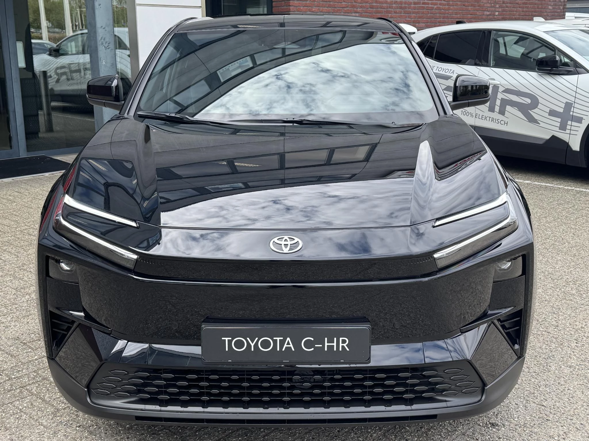 Hoofdafbeelding Toyota C-HR+