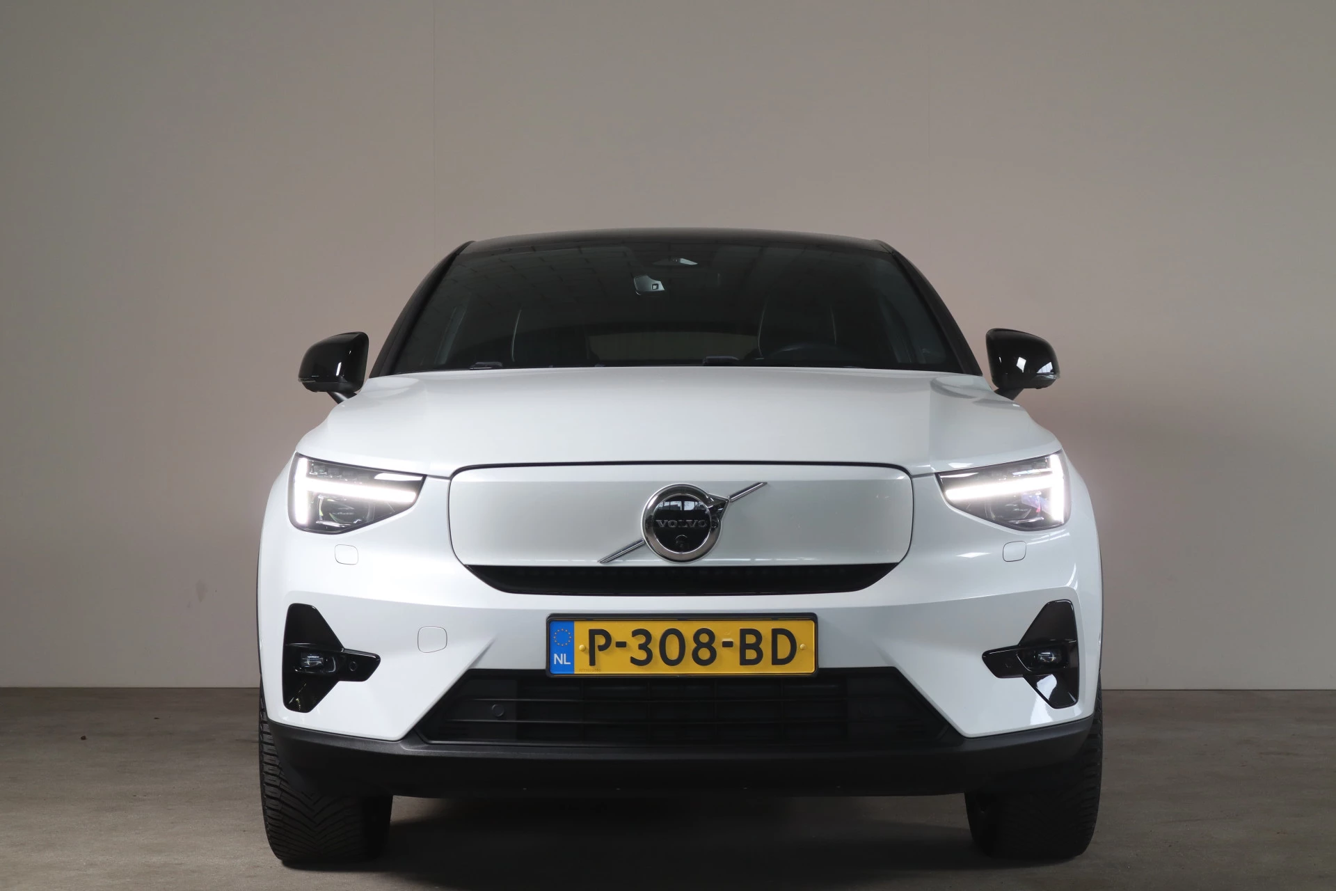 Hoofdafbeelding Volvo C40
