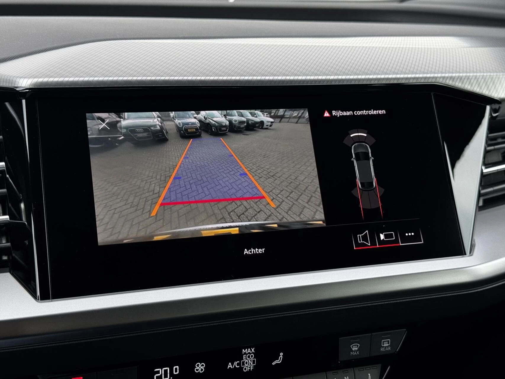 Hoofdafbeelding Audi Q4 Sportback e-tron