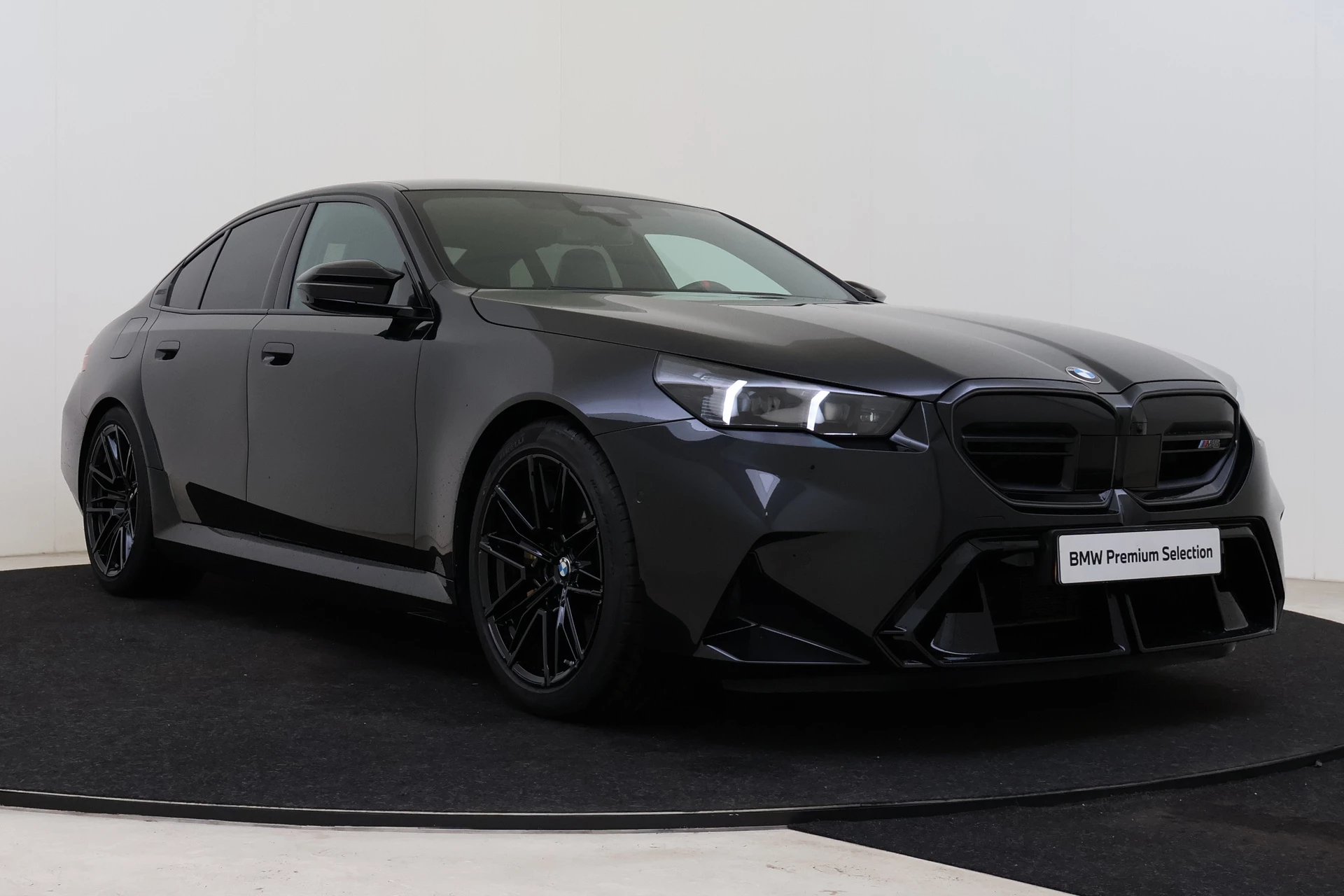 Hoofdafbeelding BMW M5