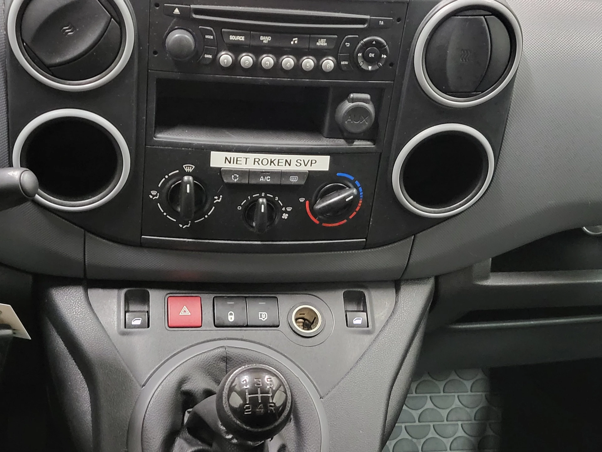 Hoofdafbeelding Peugeot Partner