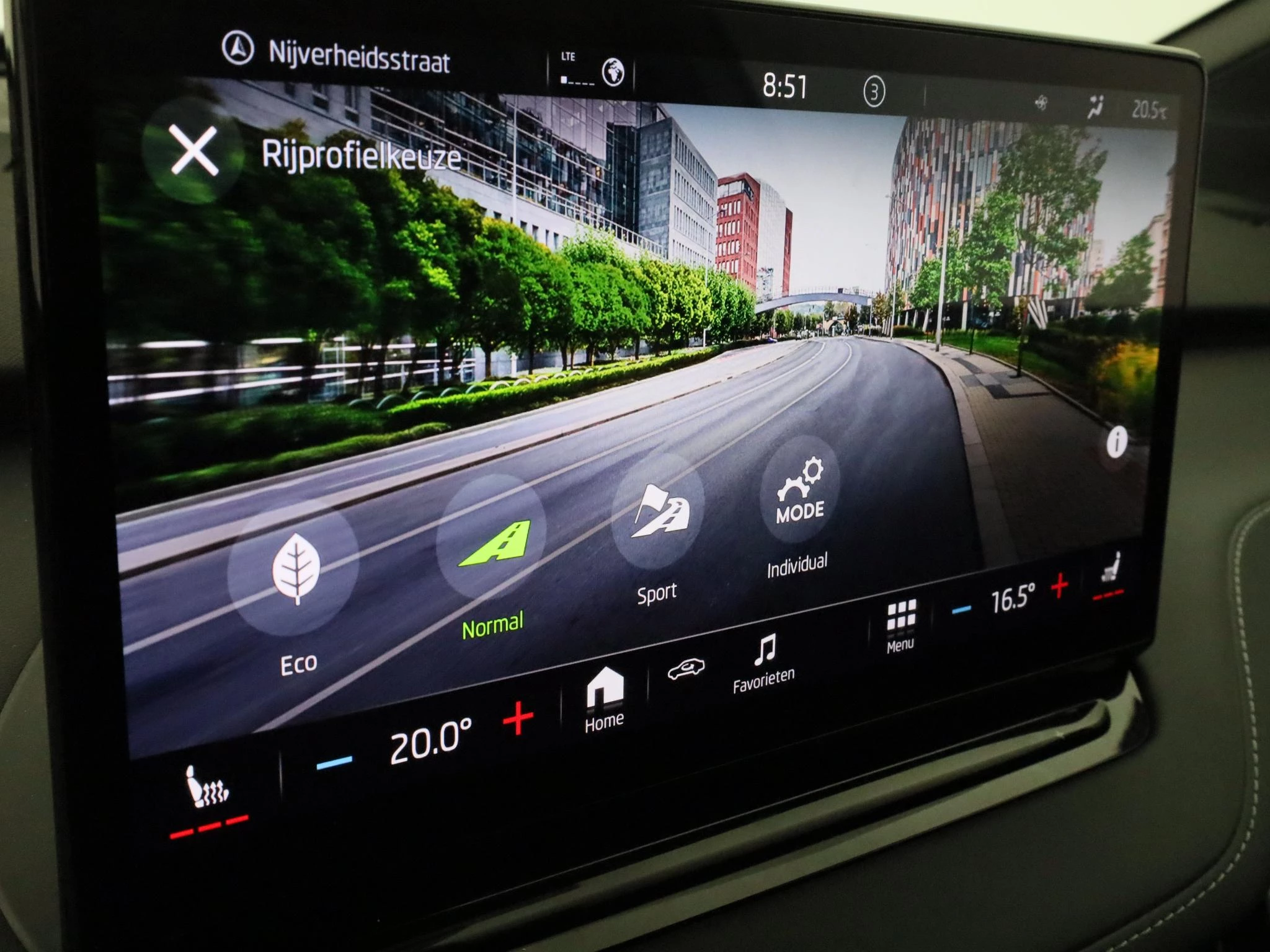 Hoofdafbeelding Škoda Enyaq iV