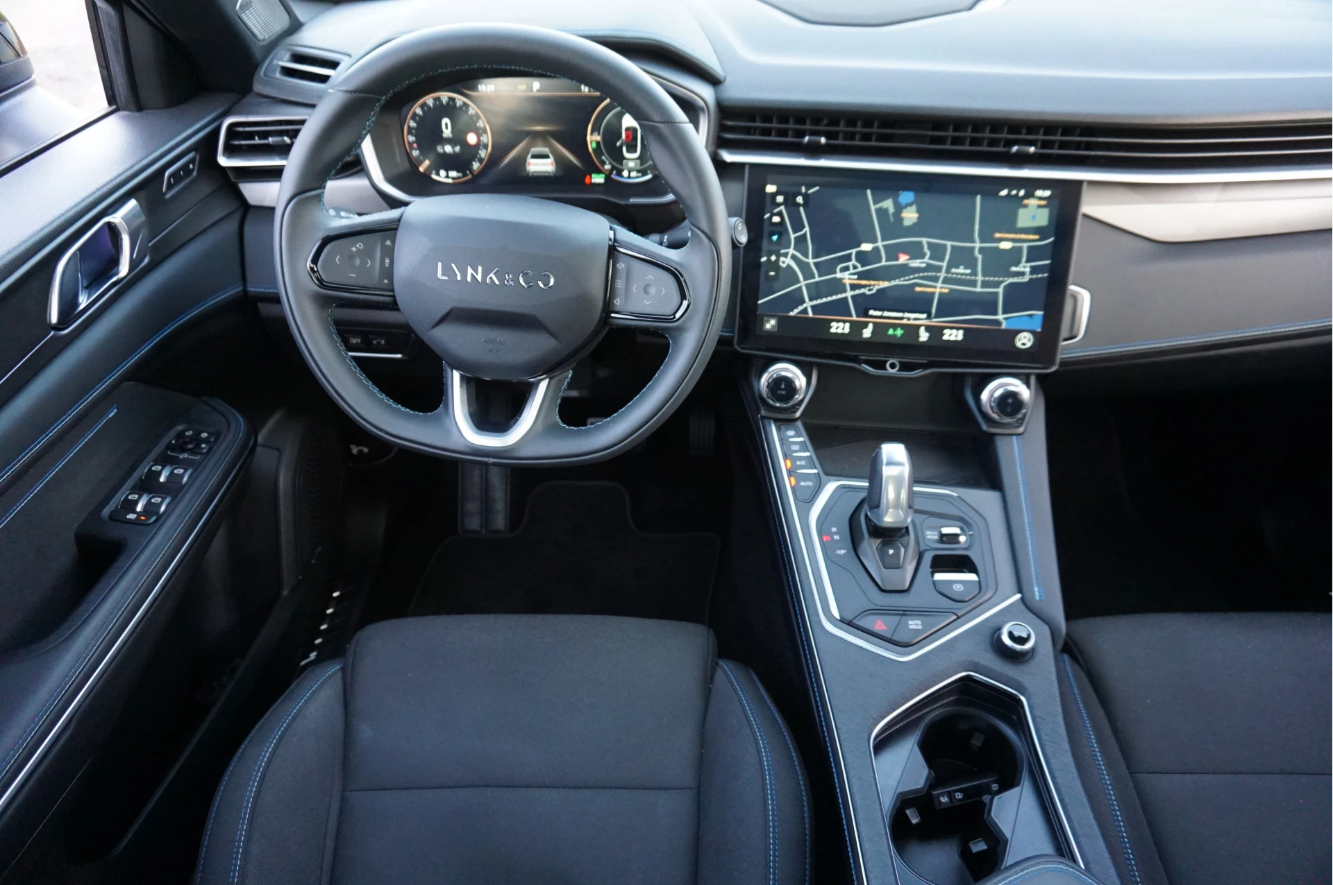 Hoofdafbeelding Lynk & Co 01