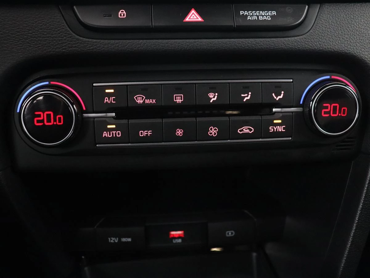 Hoofdafbeelding Kia Ceed