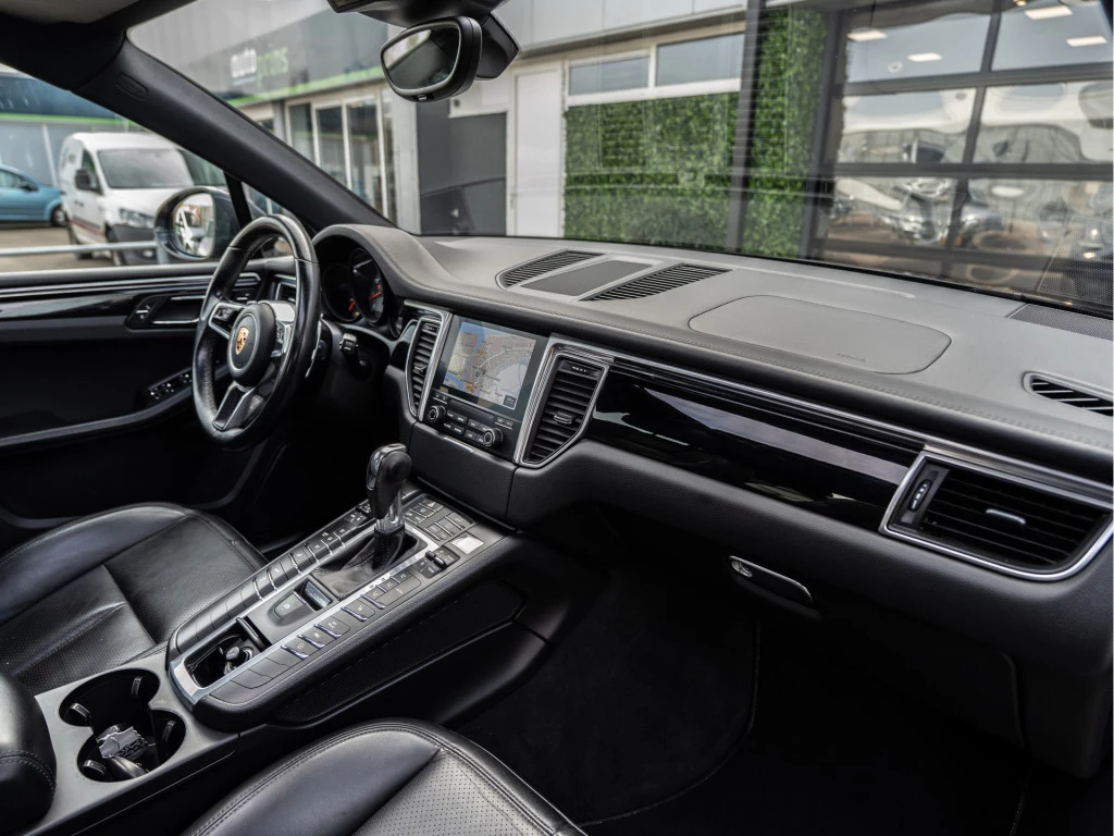 Hoofdafbeelding Porsche Macan