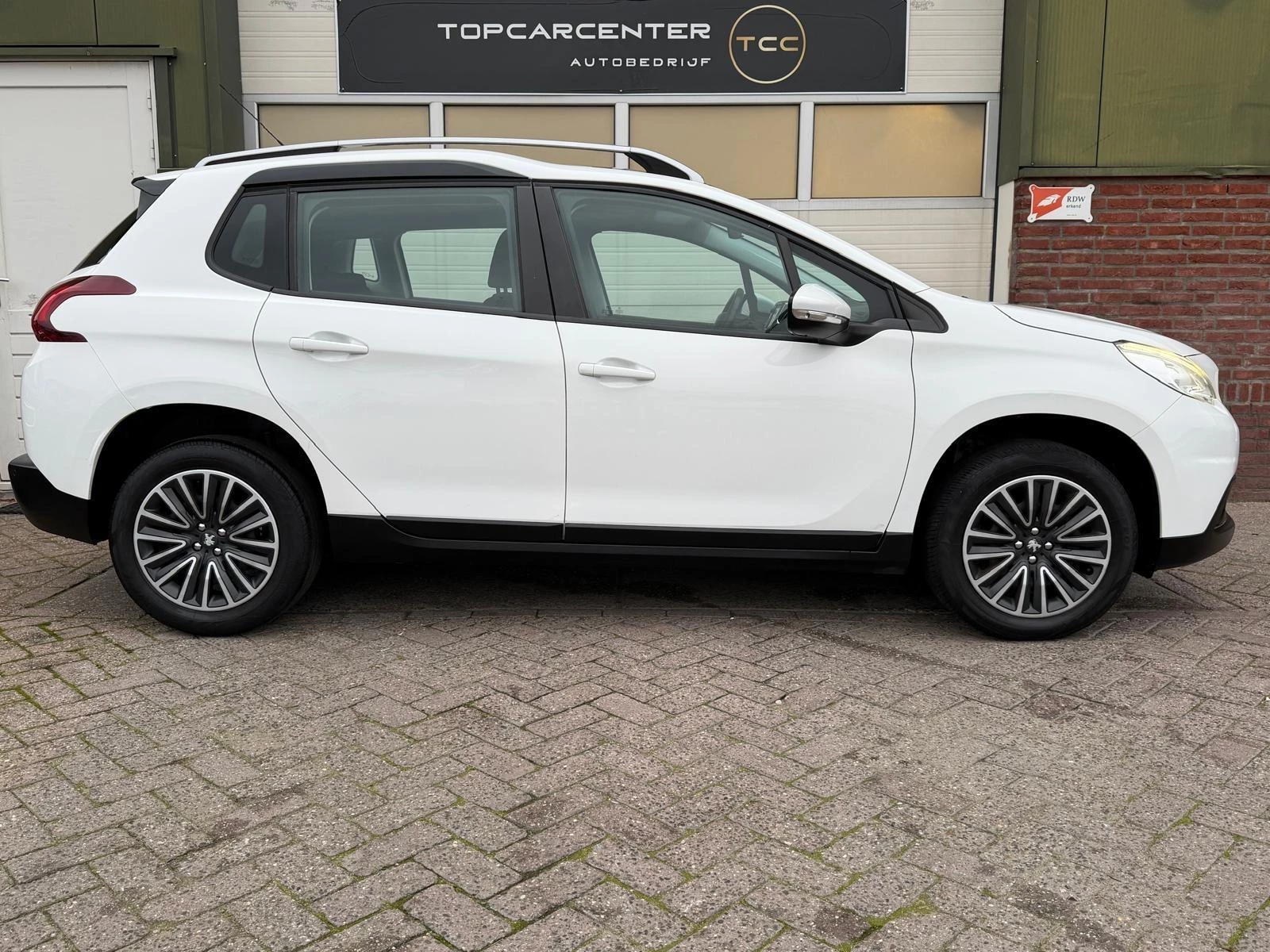 Hoofdafbeelding Peugeot 2008