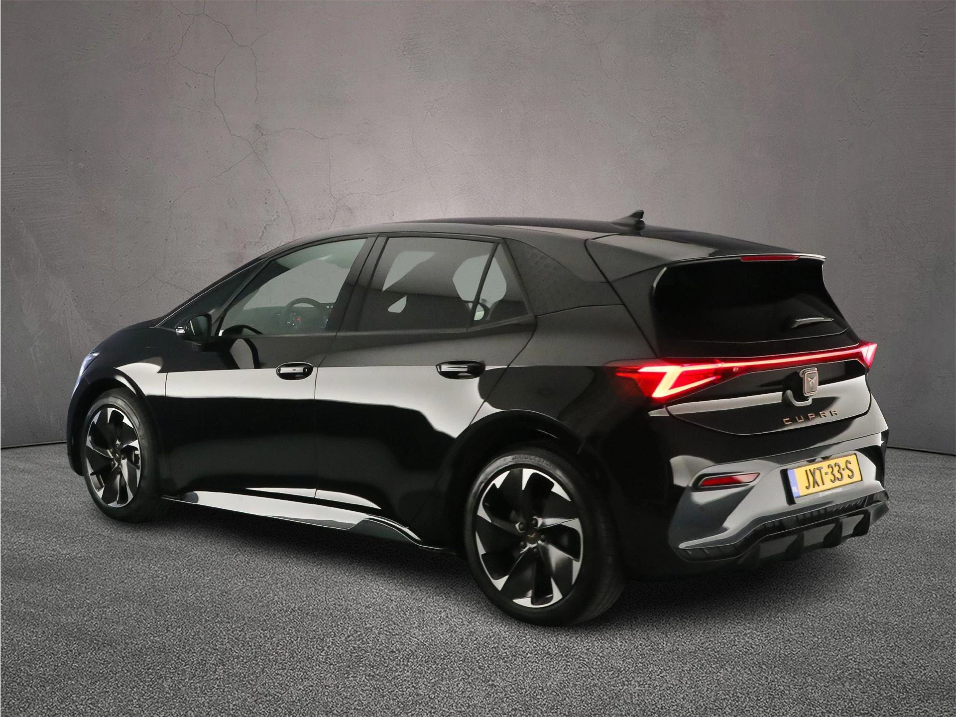 Hoofdafbeelding CUPRA Born