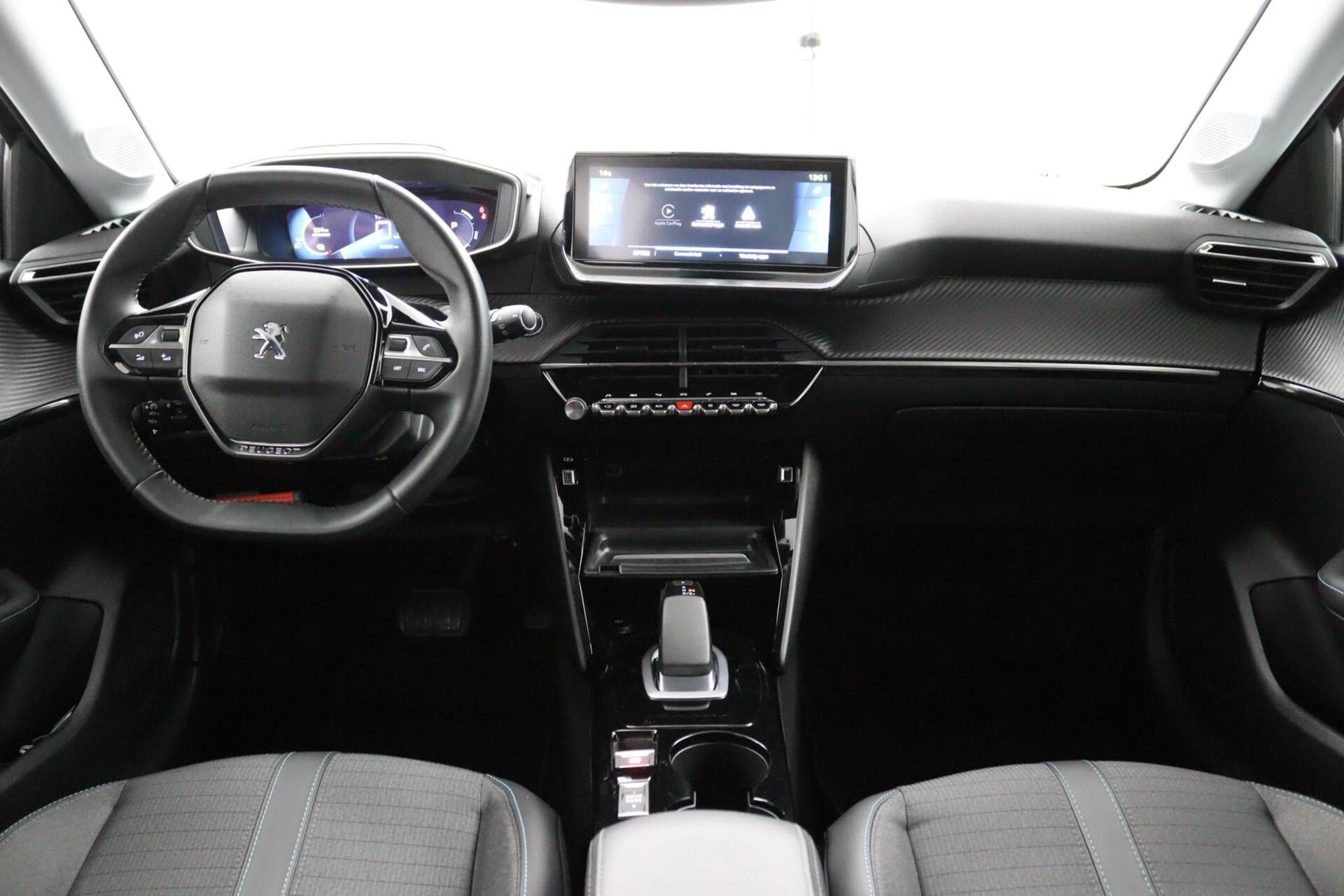 Hoofdafbeelding Peugeot e-208