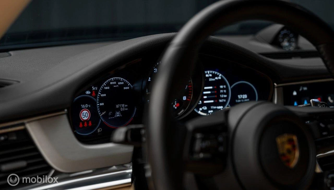 Hoofdafbeelding Porsche Panamera
