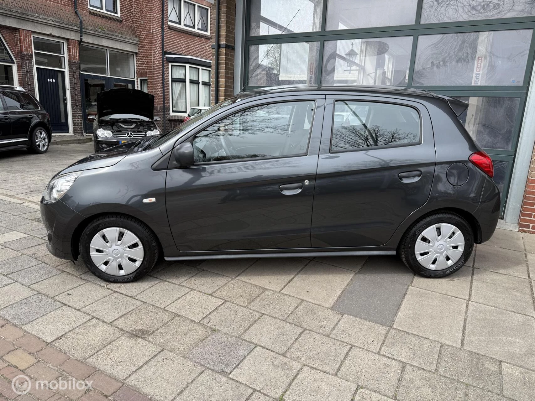 Hoofdafbeelding Mitsubishi Space Star