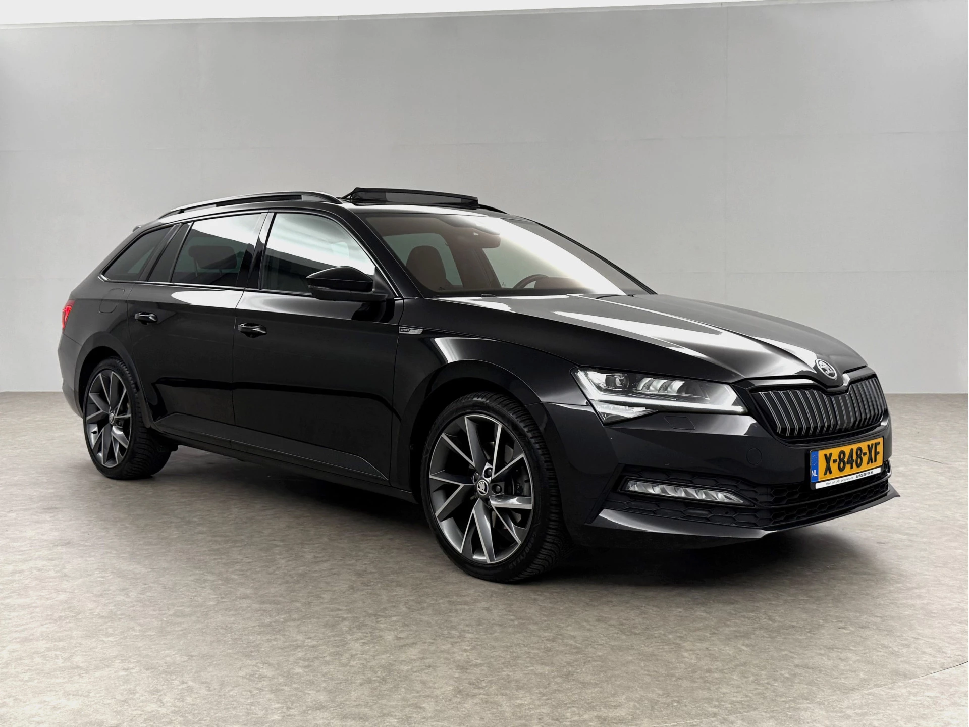 Hoofdafbeelding Škoda Superb