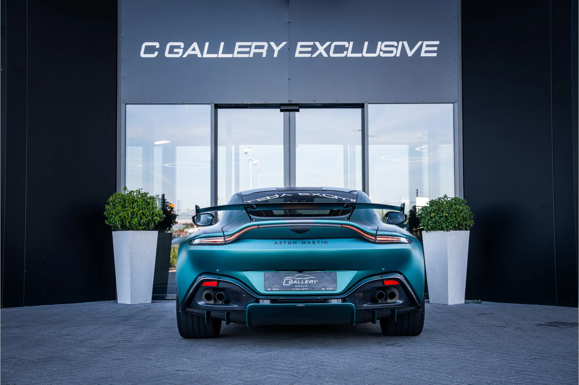 Hoofdafbeelding Aston Martin V8 Vantage