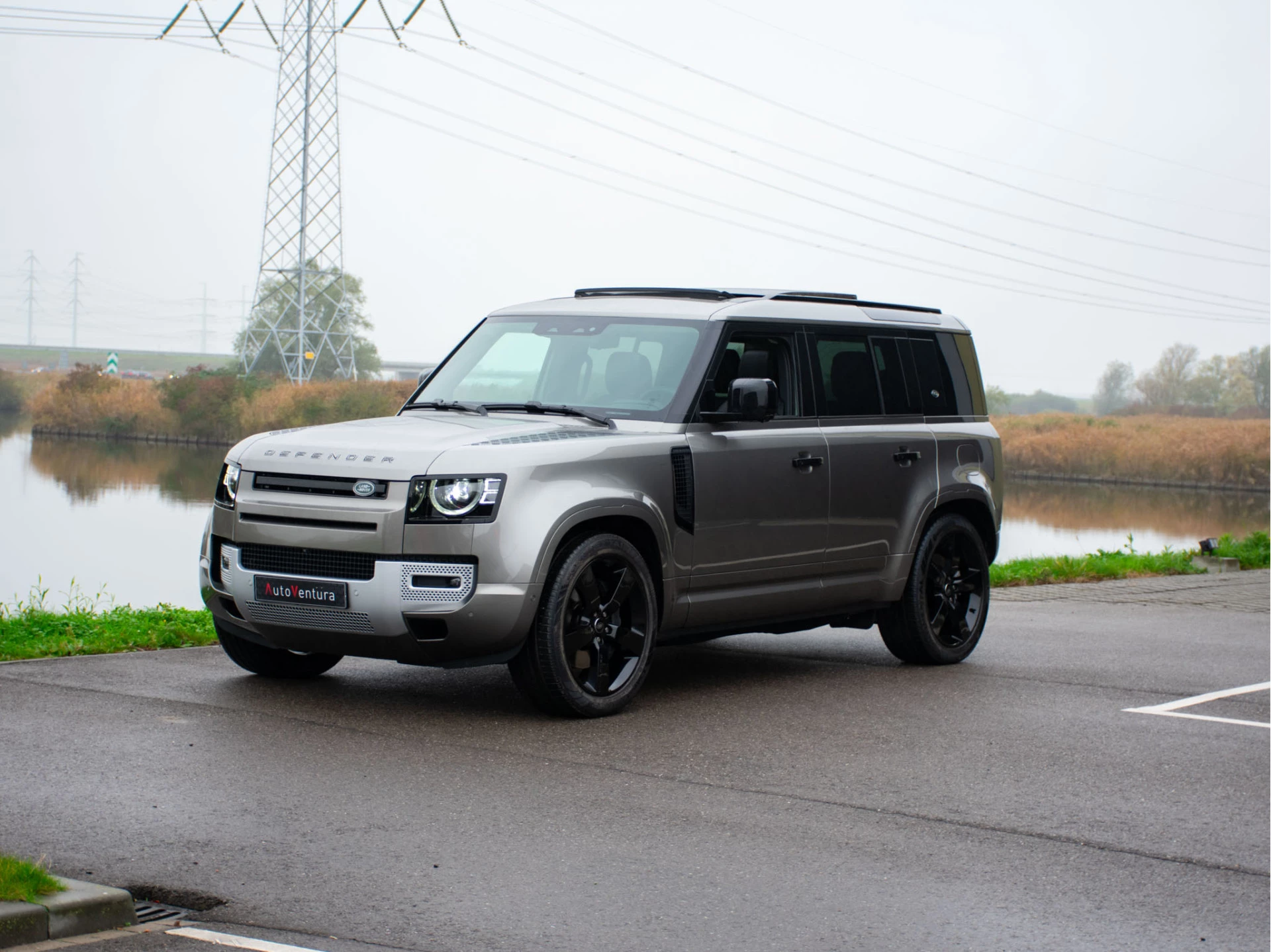 Hoofdafbeelding Land Rover Defender