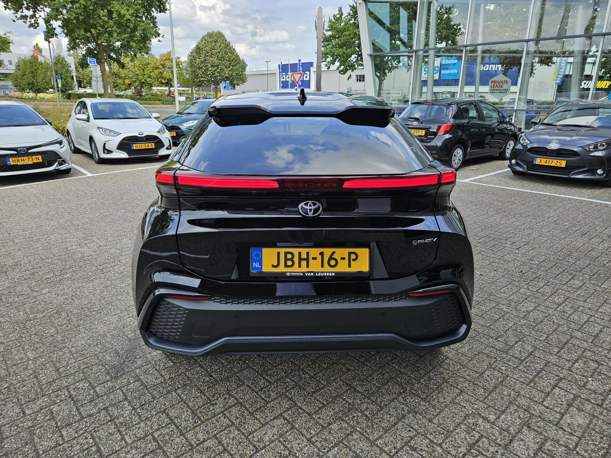 Hoofdafbeelding Toyota C-HR