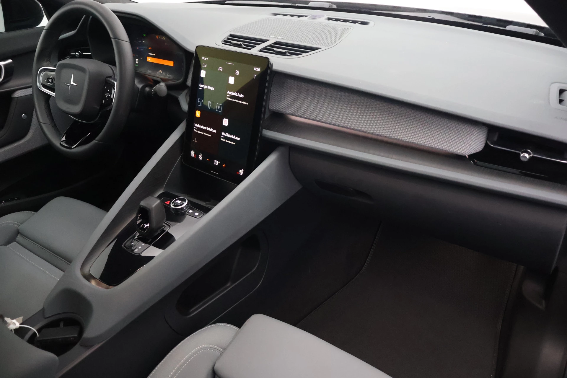 Hoofdafbeelding Polestar 2