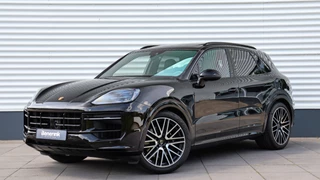 Porsche Cayenne 3.0 E-Hybrid SportDesign | Head-up | Achterasbesturing | Panoramadak | BOSE Sound | Sportuitlaat | BOSE Sound