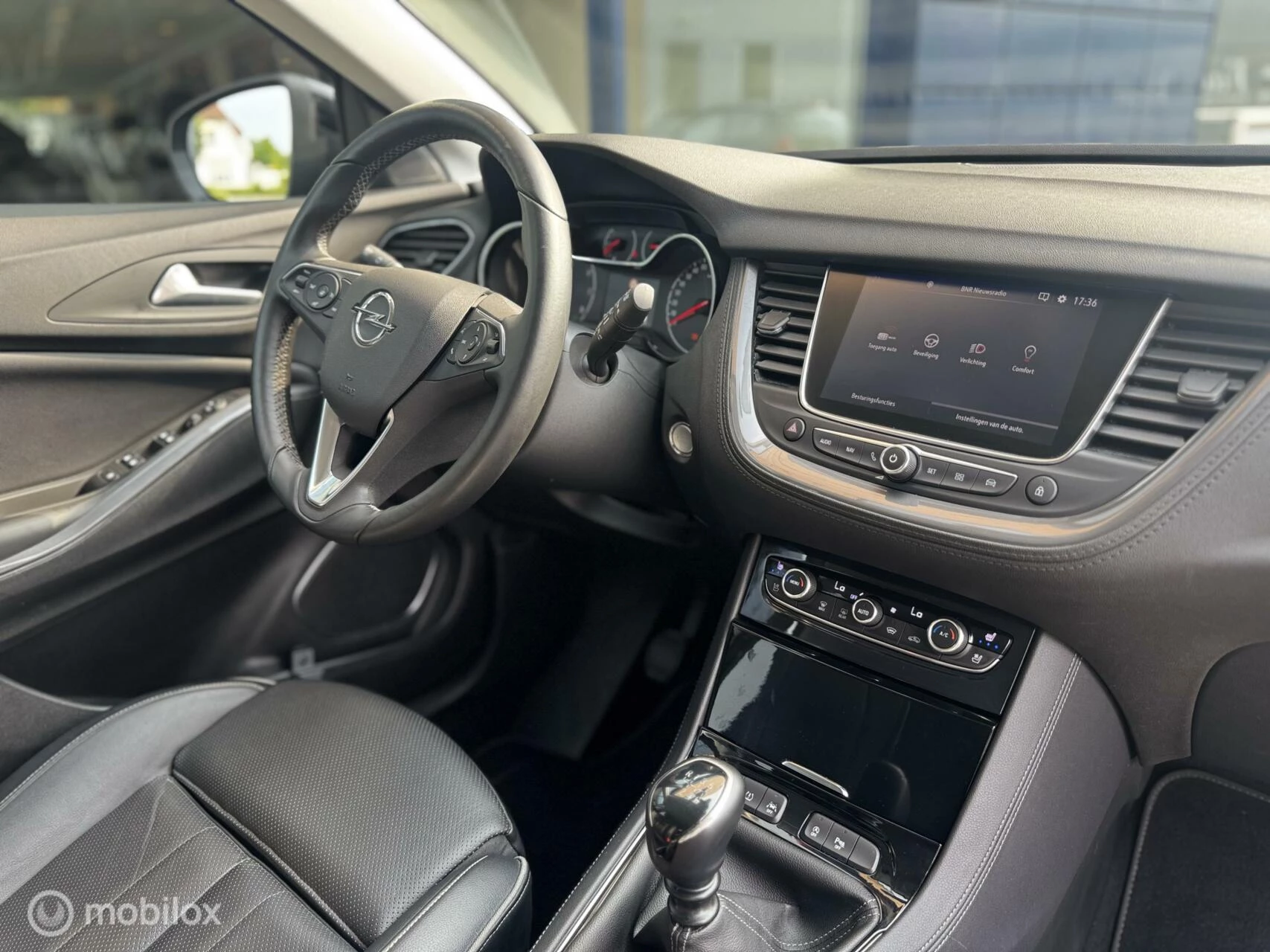 Hoofdafbeelding Opel Grandland X