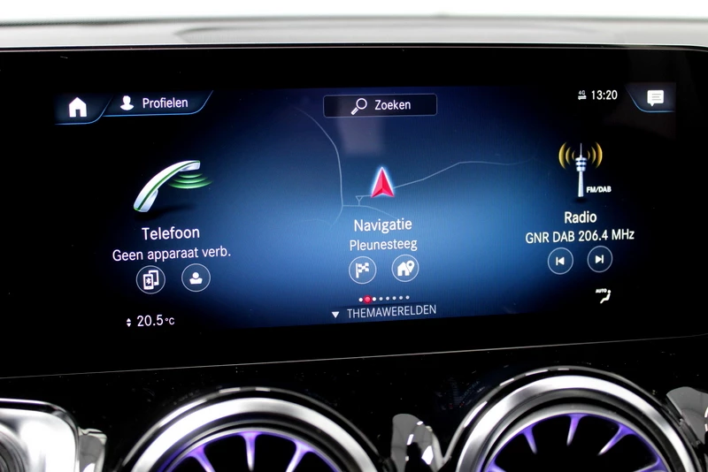 Hoofdafbeelding Mercedes-Benz EQB