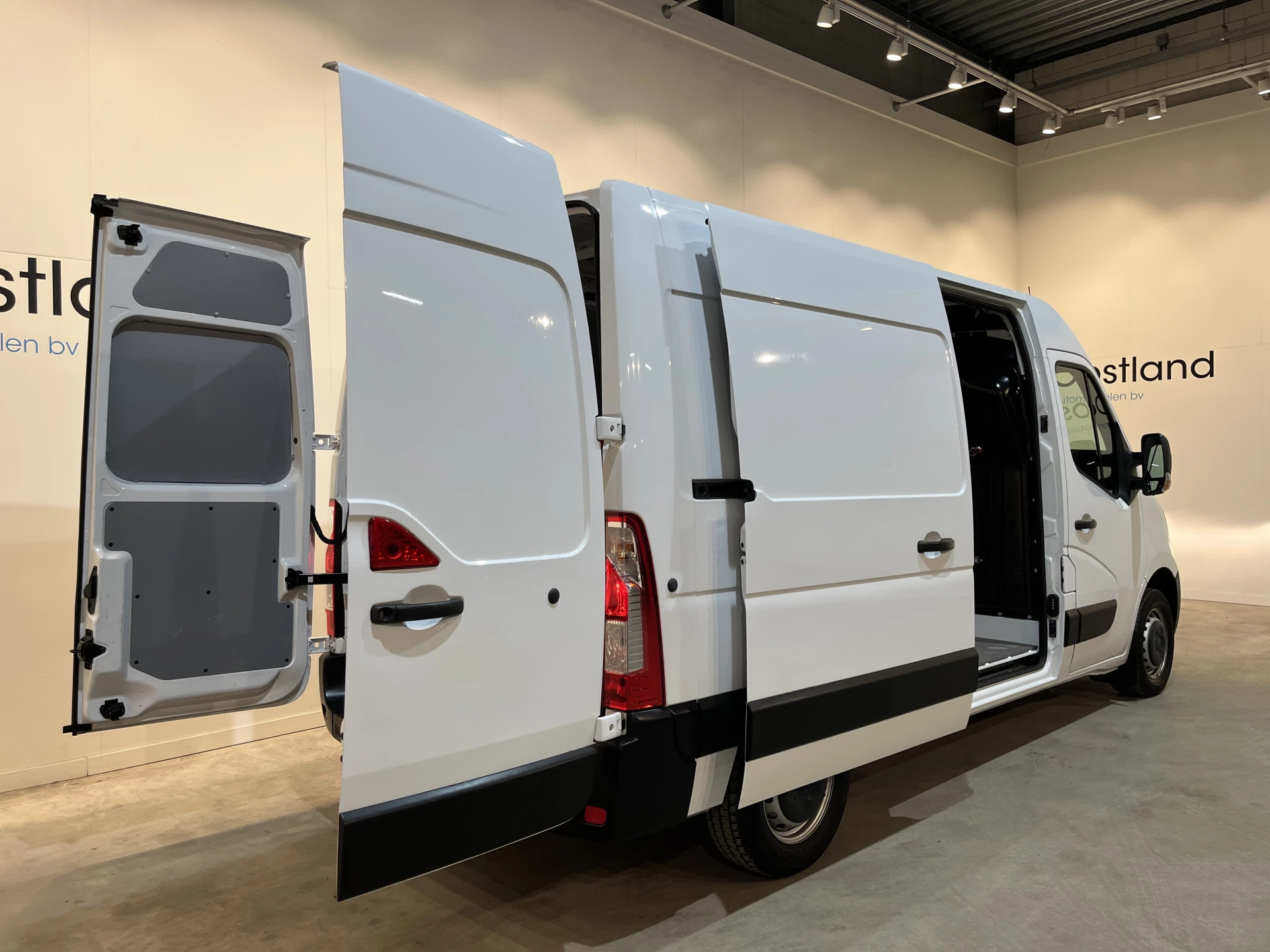 Hoofdafbeelding Opel Movano