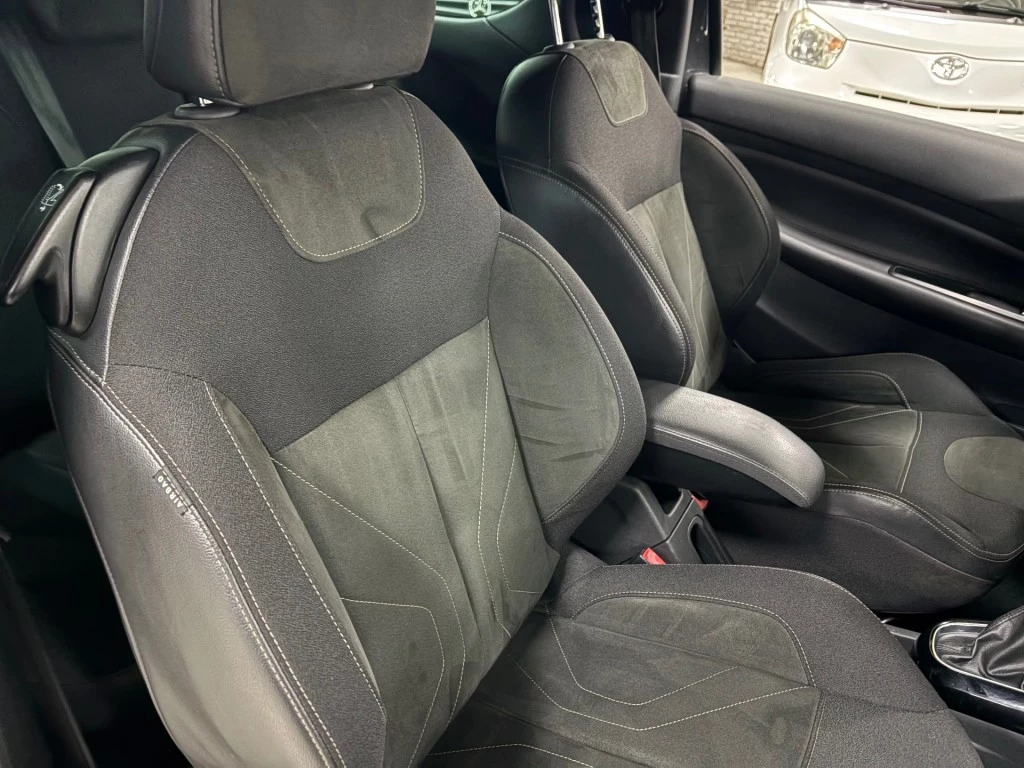 Hoofdafbeelding DS DS 3
