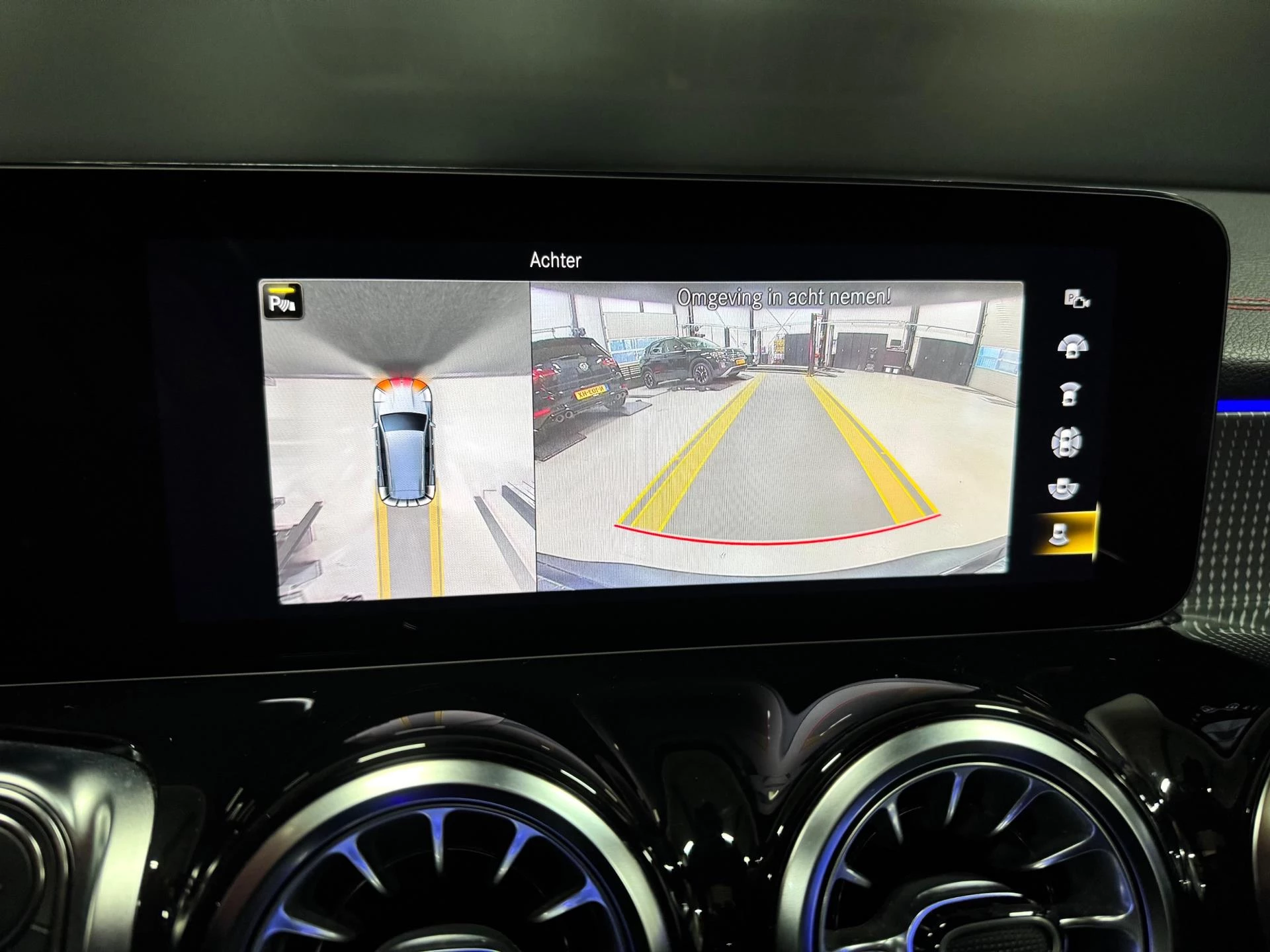 Hoofdafbeelding Mercedes-Benz EQB
