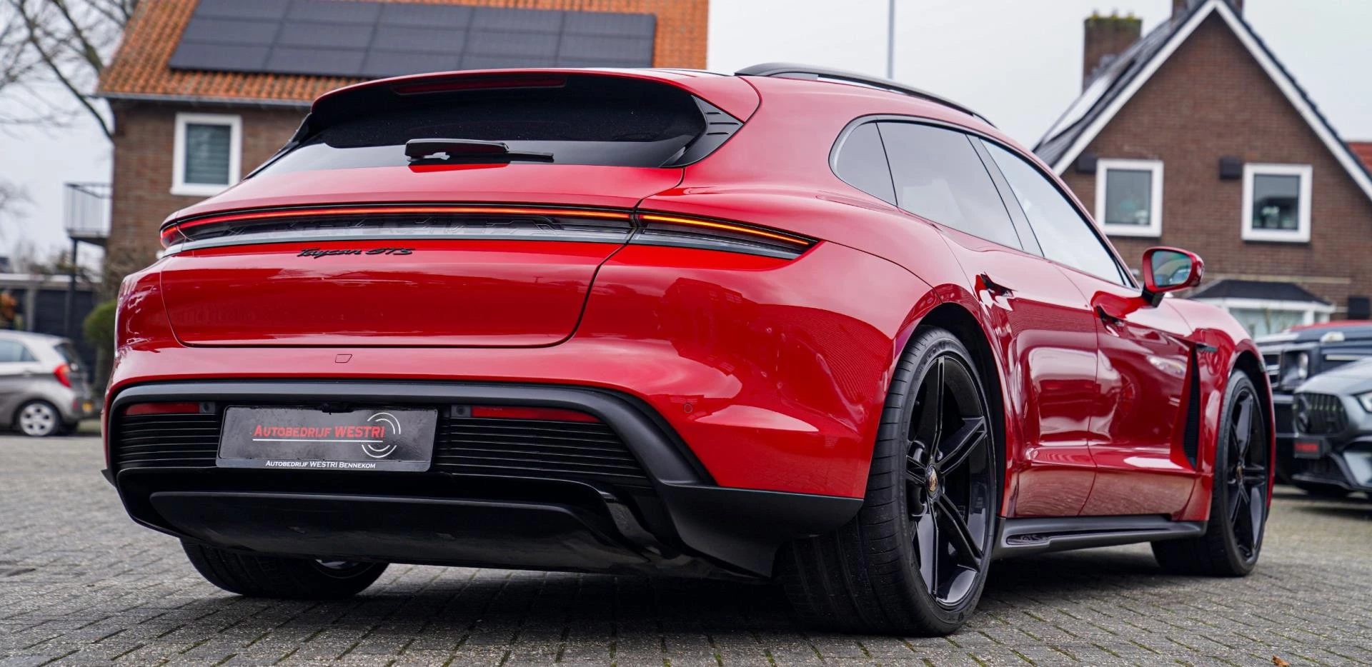 Hoofdafbeelding Porsche Taycan