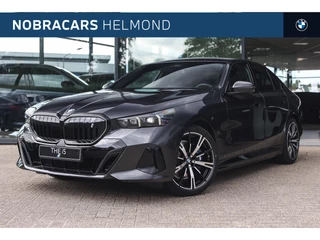 BMW i5 eDrive40 M Sport / Adaptieve LED / Parking Assistant Plus / Live Cockpit Professional / M Sportonderstel / Stuurverwarming