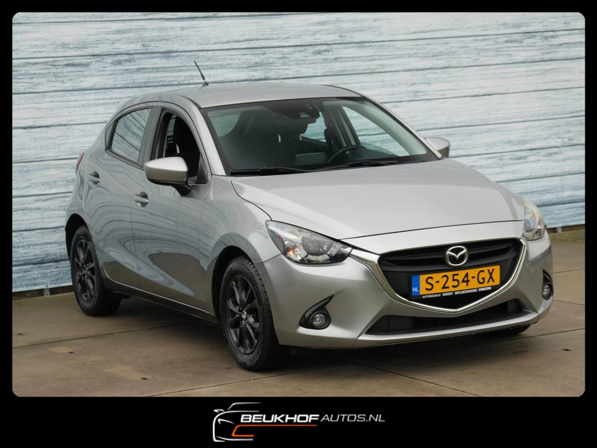 Hoofdafbeelding Mazda 2