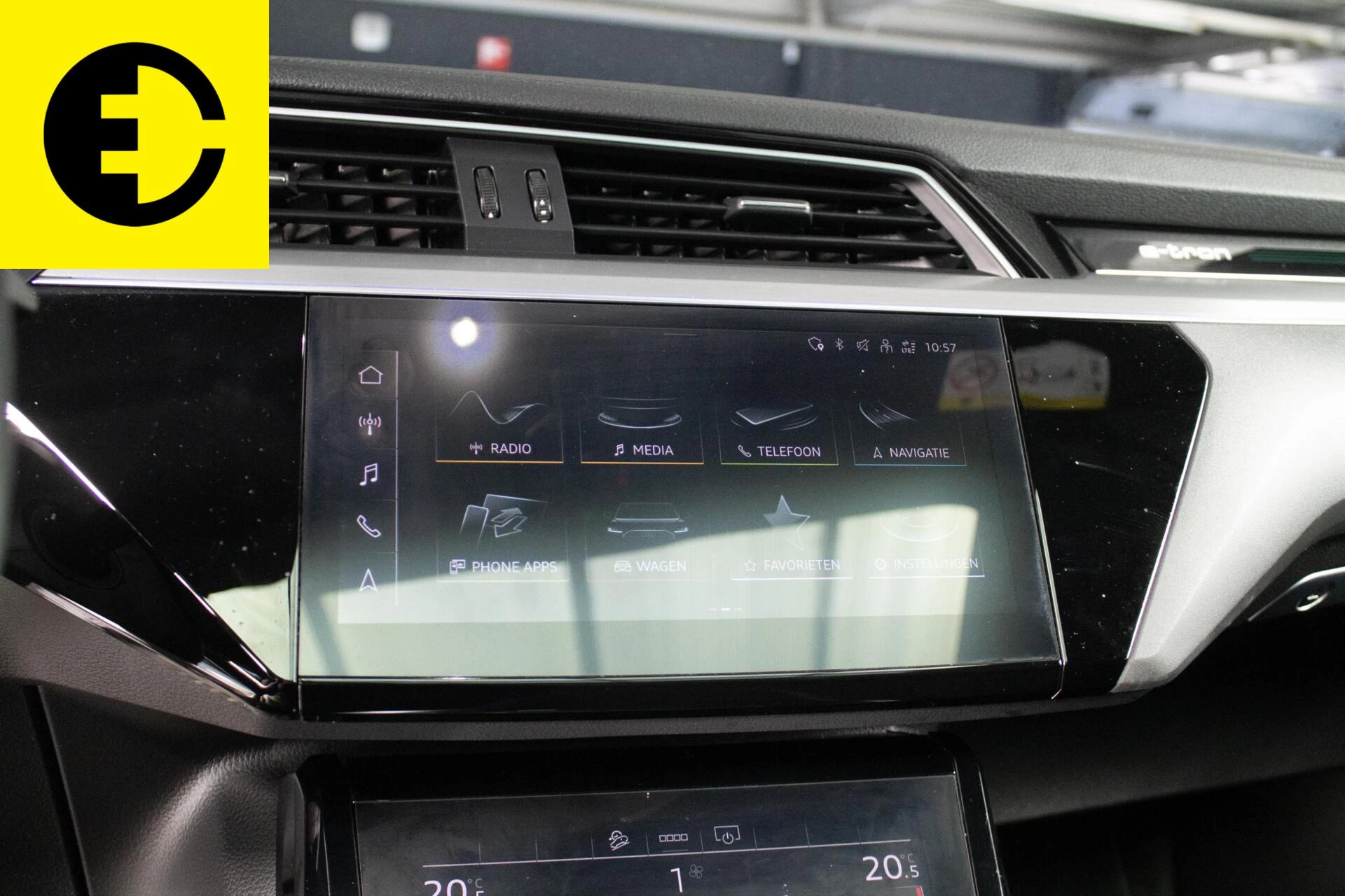 Hoofdafbeelding Audi e-tron