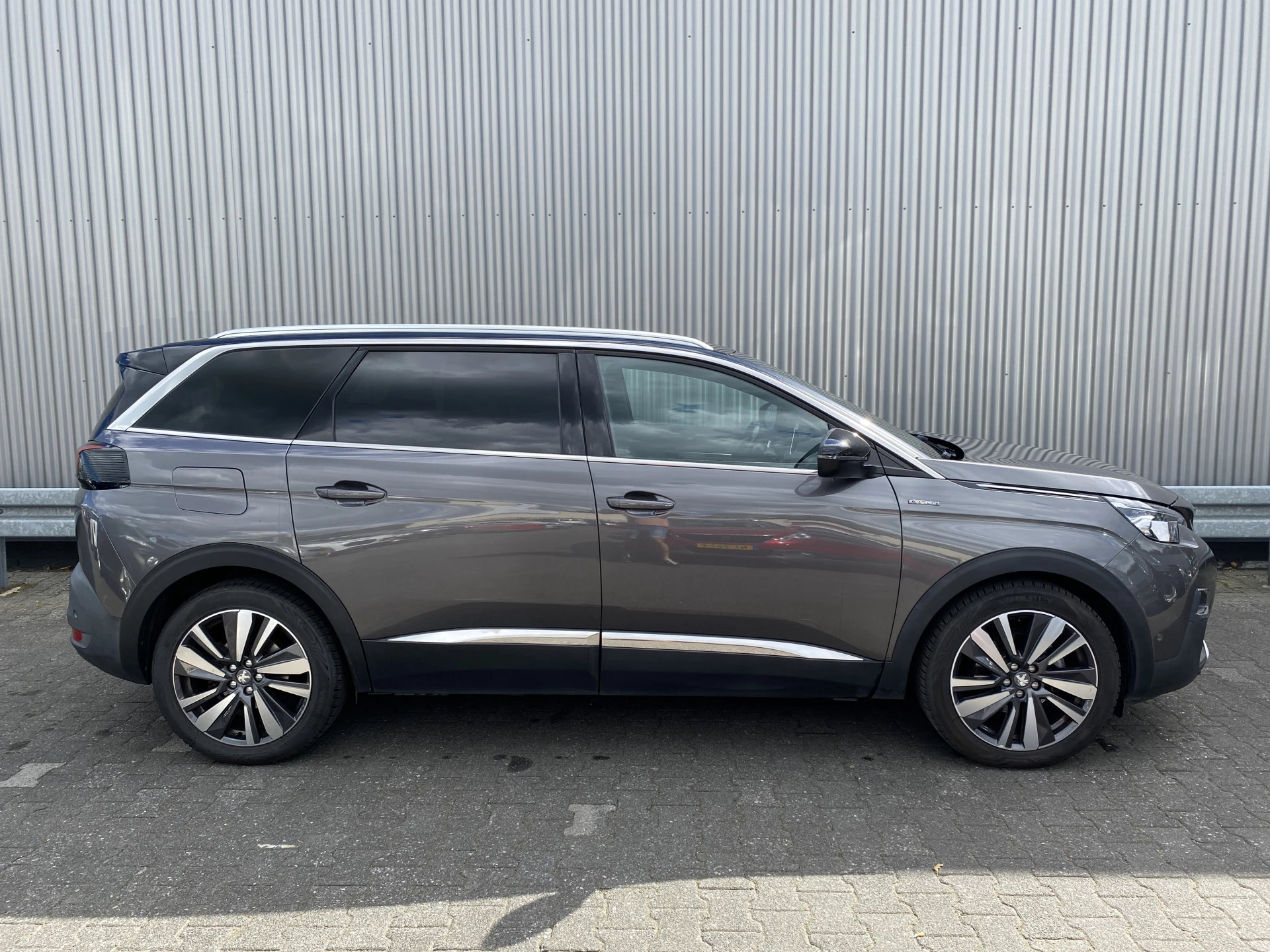Hoofdafbeelding Peugeot 5008