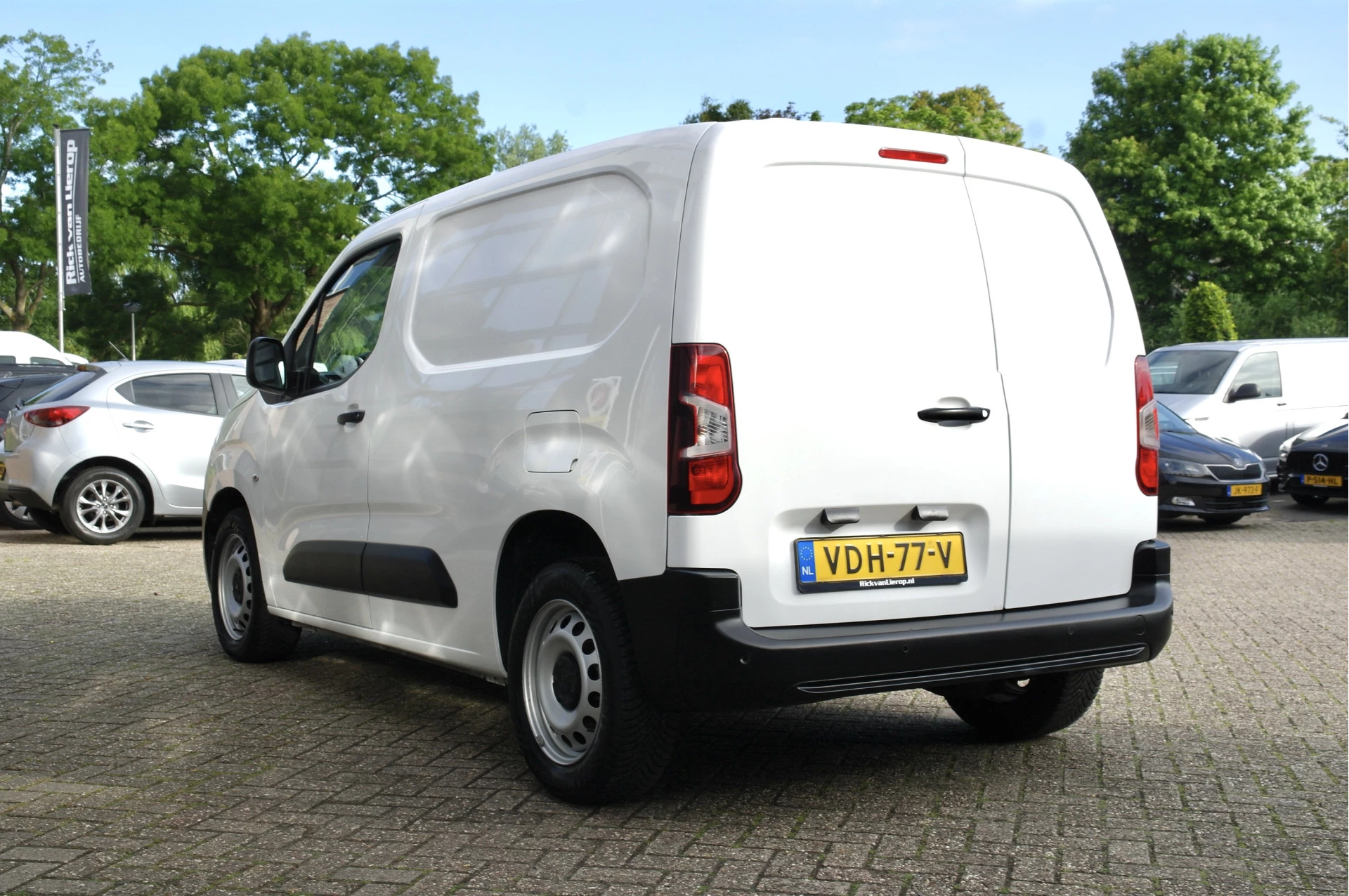 Hoofdafbeelding Peugeot Partner