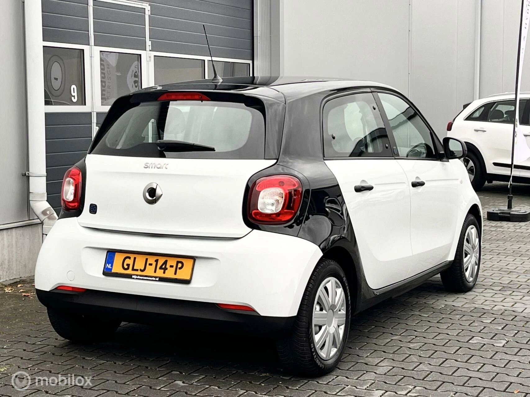 Hoofdafbeelding Smart Forfour