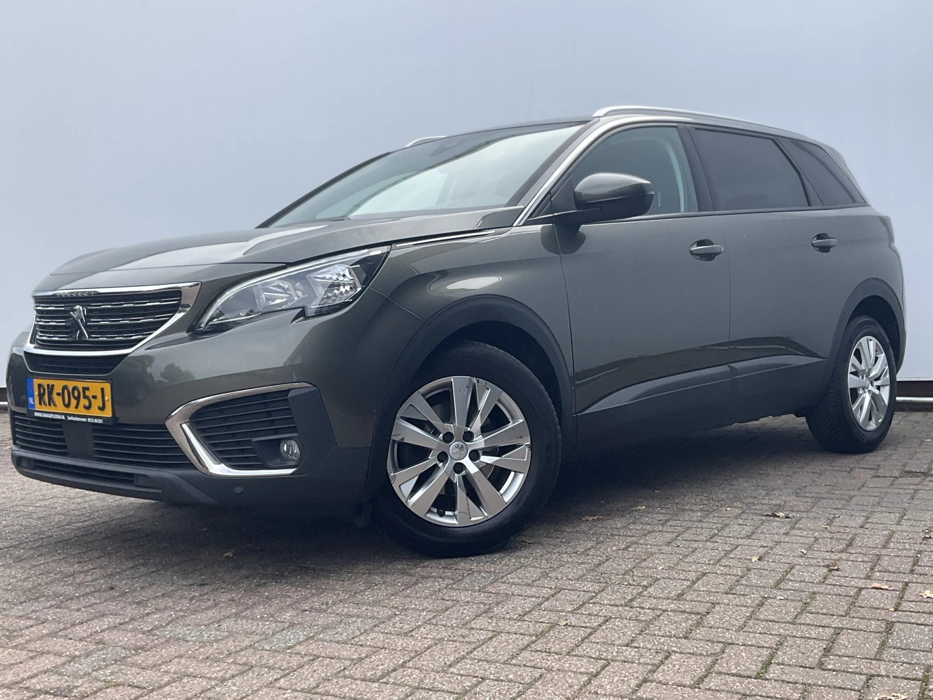 Hoofdafbeelding Peugeot 5008