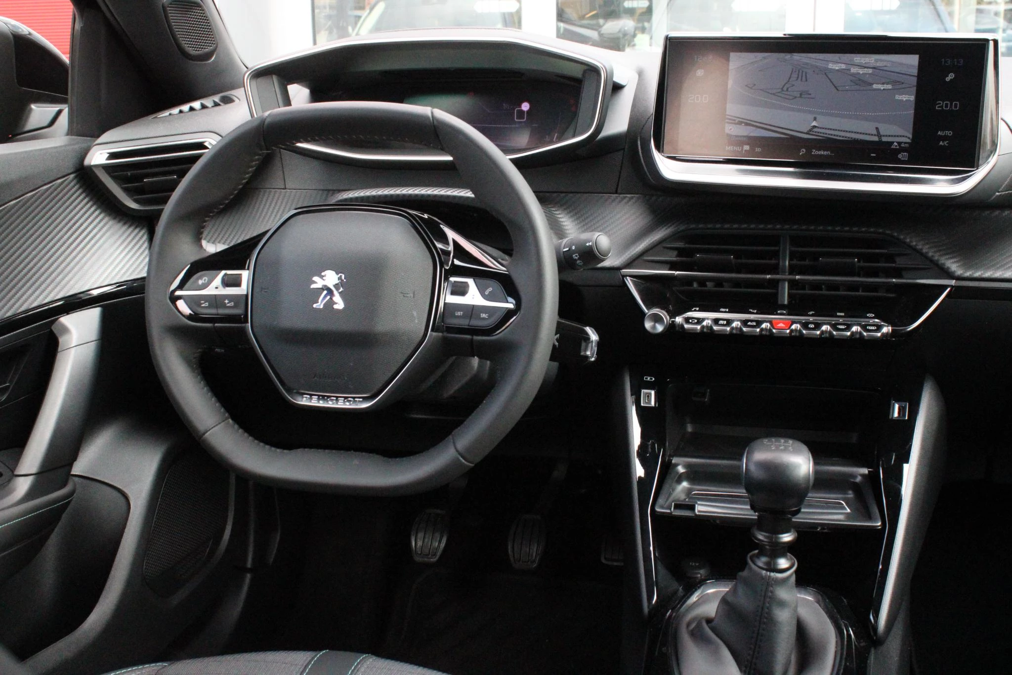 Hoofdafbeelding Peugeot 2008