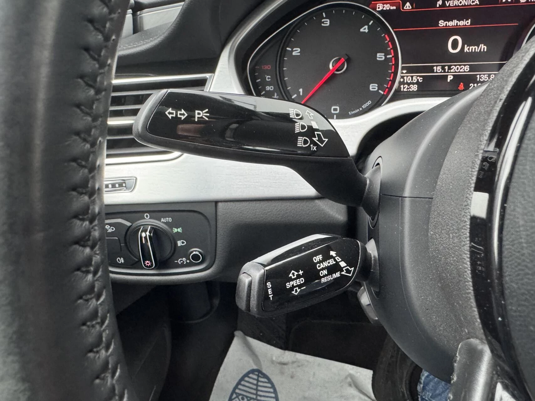 Hoofdafbeelding Audi A8