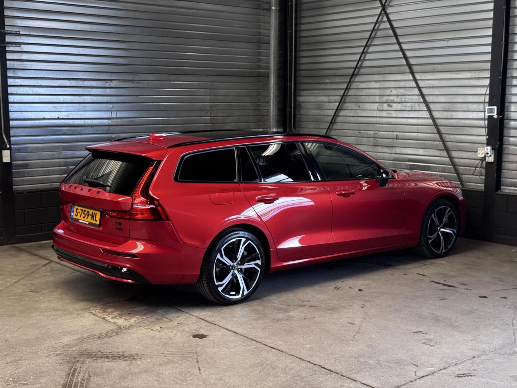 Hoofdafbeelding Volvo V60