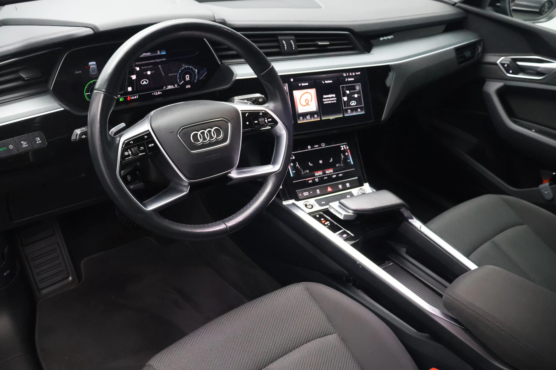 Hoofdafbeelding Audi e-tron