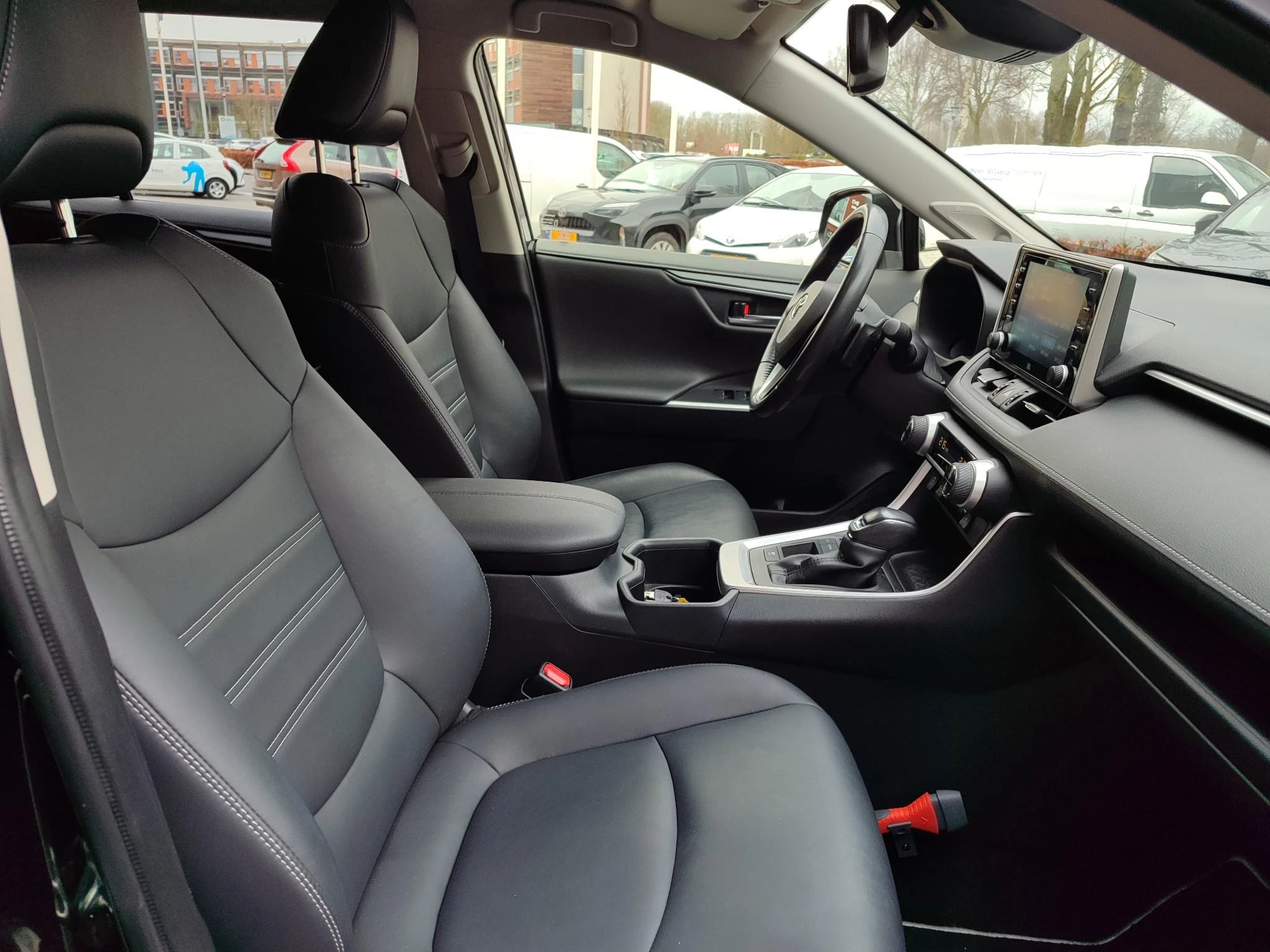 Hoofdafbeelding Toyota RAV4