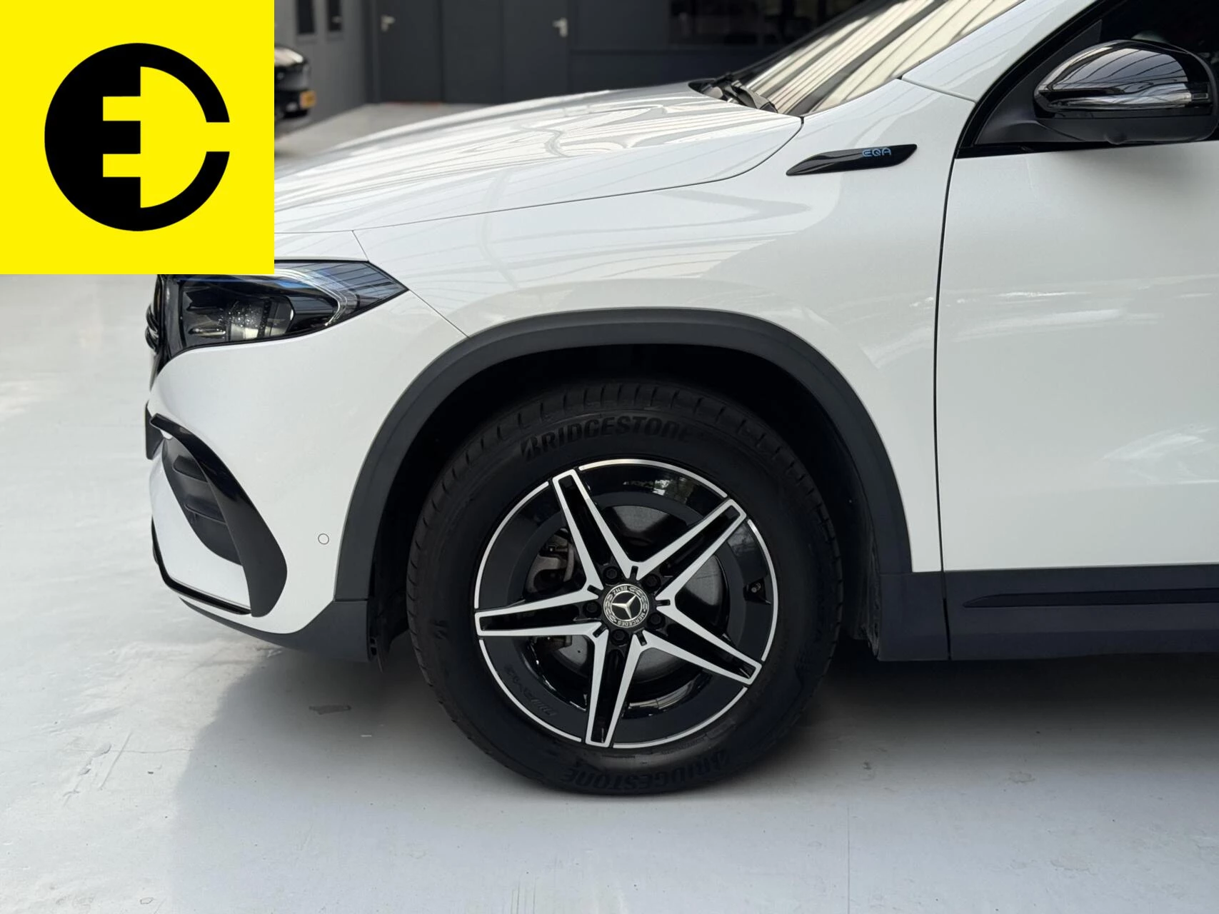 Hoofdafbeelding Mercedes-Benz EQA