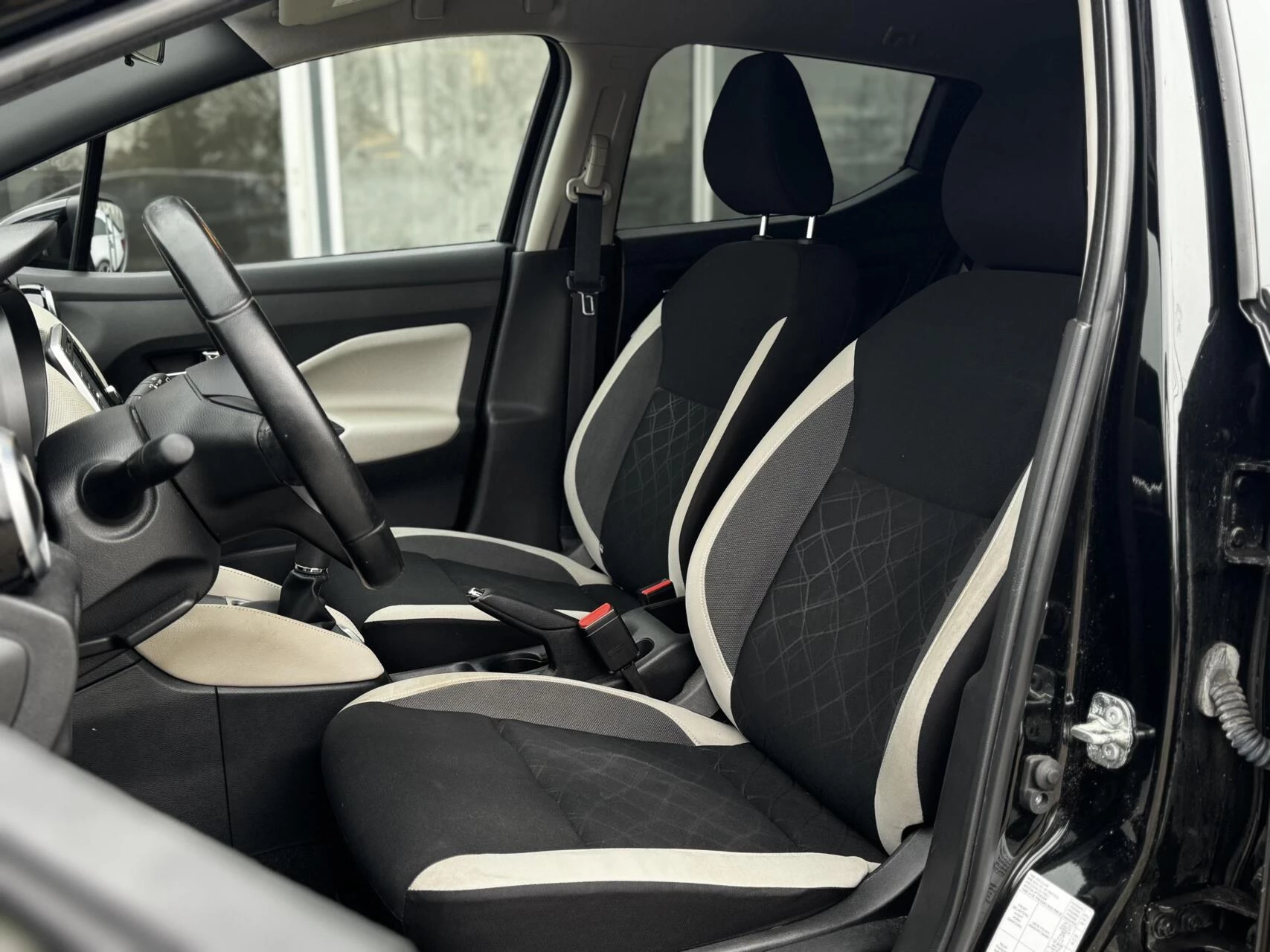 Hoofdafbeelding Nissan Micra