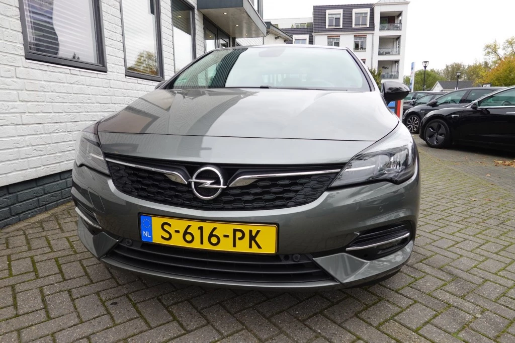 Hoofdafbeelding Opel Astra