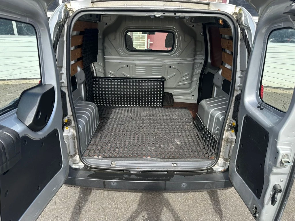 Hoofdafbeelding Peugeot Bipper